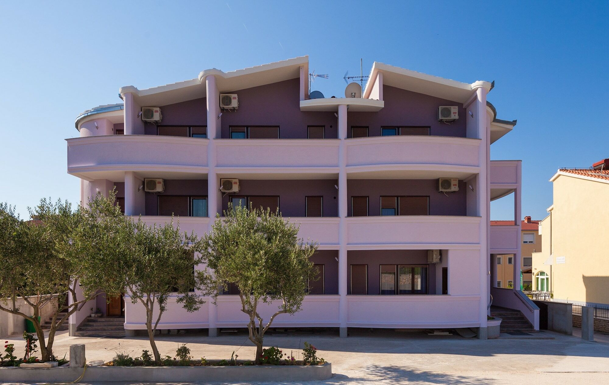 Apartments Mara Kaštela Esterno foto